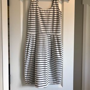 Love...ady dress! ❤️